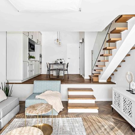 Elegant Duplex With Parking By Beachfront Stay Herzelia Exteriör bild